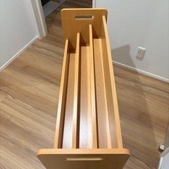 おもちゃ・本収納棚の画像