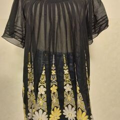チュニック　ブラック　花柄②の画像
