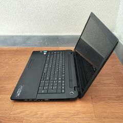 東芝 dynabook T57/43M 17インチ大画面 windows11 Pro Coer i5 SSD256GBの画像
