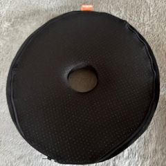 KARADA MATE 円座クッション ブラックの画像