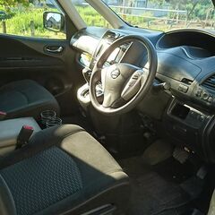 車検令和８年3月 セレナ c26-4WDの画像