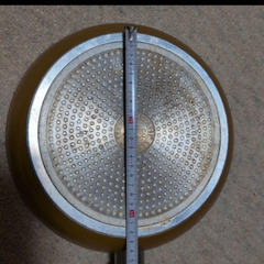 CERAFITフライパン 蓋付きの画像