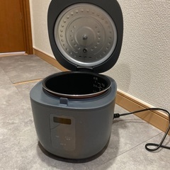 ほぼ新品4合炊き炊飯器　荒川区町屋で受け渡しの画像