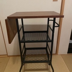 キッチンワゴンの画像