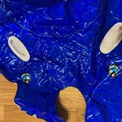 シャチの浮き輪　輪ではなく乗るもの　お取引決定の画像
