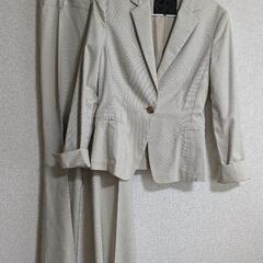 UNTITLEDスーツ他の画像