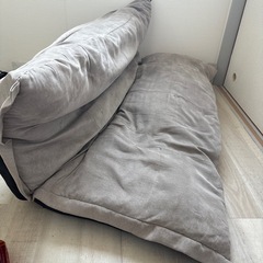 折りたためるソファ コンパクトの画像