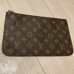 LOUIS VUITTONの画像