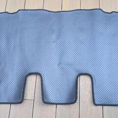 ヴォクシー80系ラゲッジマットの画像