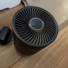 【美品】小型除湿機 dehumidifierの画像