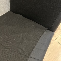 小さめの座椅子の画像