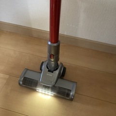 【再出品・ジャンク】7/22〜24引取り限定　スティック掃除機2台の画像