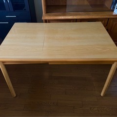 拡張式ダイニングテーブルテーブル【中古】の画像