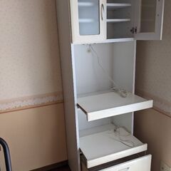 キッチン収納（白2つ）の画像