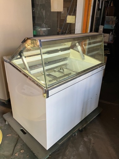 SANYO 冷凍ショーケース　SCR-VD10N