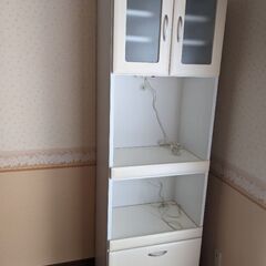 キッチン収納（白2つ）の画像