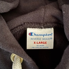 【Champion】美品コットンプルオーバーパーカー　XL（L相当）ブラックの画像