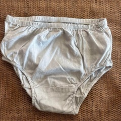 フラワープリントデニム風ワンピース サイズ90 GAPの新品パンツ付きの画像