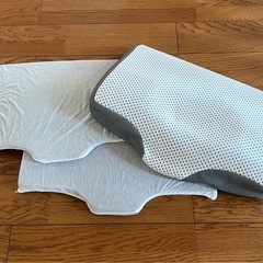 ニトリ　頭にフィットする枕の画像
