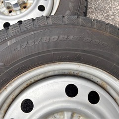 【中古】バリ溝　良品　三菱パジェロミニ純正ホイールスタッドレス175/80R15の画像