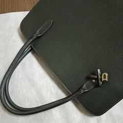 未使用近い美品。DELVAUX デルヴォー　オールレザー　ハンドバッグの画像