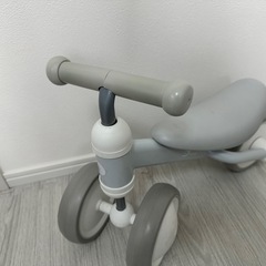 【美品】D-bike mini+ ディーバイク ミニプラス グレー 10ヶ月〜3歳　グレー 三輪車 室内用バイク の画像