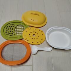 エジソンママ離乳食レンジ調理器　Munchkinマグ　水筒の画像