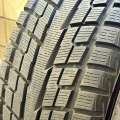 【アウトレットセール】ハリアー　RAV4 235/55R18の画像