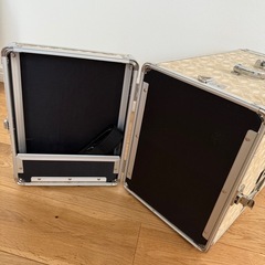 アルミ製ペットキャリー(小型犬用)の画像
