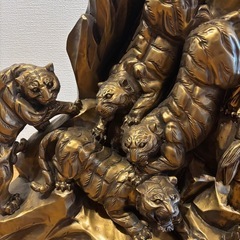 虎のオブジェ　開運　金運　美品　の画像