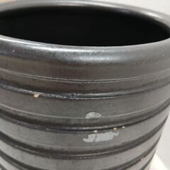 傘立て　陶器　300円　高さ40 直径25の画像