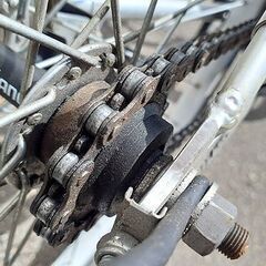 札幌【27インチ 自転車】ダイナモライト＆前カゴ＆カギ付き シルバー ママチャリ シティサイクル 北20条店の画像