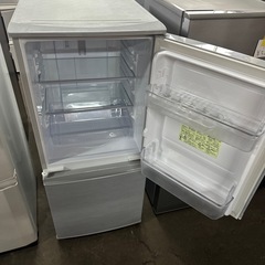 SHARP 冷蔵庫　2019年製の画像