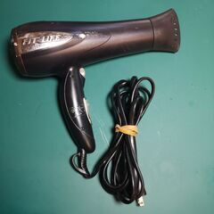 美容院でも使われているパワフルドライヤー SALON PD-1200の画像