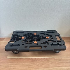 TRUSCO(トラスコ) 平台車 軽量 ルートバンメッシュタイプ 615×415荷重100kg 黒 MPK-600-BKの画像
