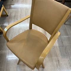 【ジャングルジャングル 岸和田和泉インター店】カリモク ダイニングチェア CT7324WS 椅子 回転式 和泉市 堺市 岸和田市 泉大津市 高石市 泉北郡熊取町の画像