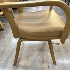 【ジャングルジャングル 岸和田和泉インター店】カリモク ダイニングチェア CT7324WS 椅子 回転式 和泉市 堺市 岸和田市 泉大津市 高石市 泉北郡熊取町の画像