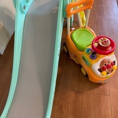 [激安3点セット
]アンパンマンカー&すべり台&電動バギーの画像