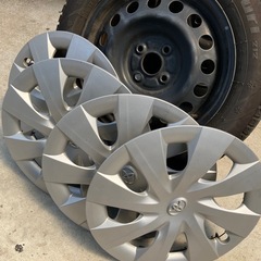 175/65R15  84T スタッドレスタイヤの画像