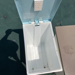 入れ物の画像