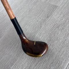 レトロなゴルフクラブの画像