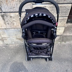 ベビーカー　アップリカ　新生児から　ラクーナの画像
