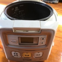 炊飯器の画像