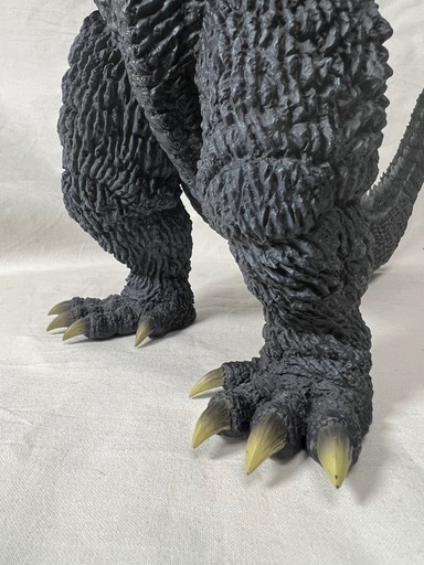 新品未開封　東宝大怪獣シリーズ ゴジラ 2002 Amazon | GARAGE TOY 東宝大怪獣シリーズ ゴジラ 2002 全高約