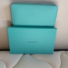 Tiffany 長財布の画像
