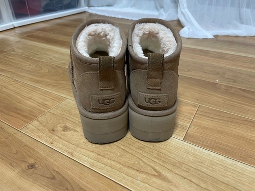 UGGウルトラミニ