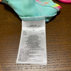 女児　カラフル水着130cmの画像