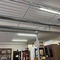 ロ2507-562 スチールラック 衣装類収納用 中古 現状お渡しの画像