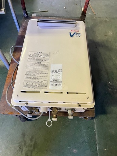 リンナイ ガス給湯器 都市ガスRUX-V2010 未使用品 長期在庫