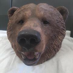 　迫力満点　匕クマの焼き物の画像